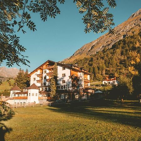 Familienhotel Replerhof Mit Kinderbetreuung Pragraten ภายนอก รูปภาพ