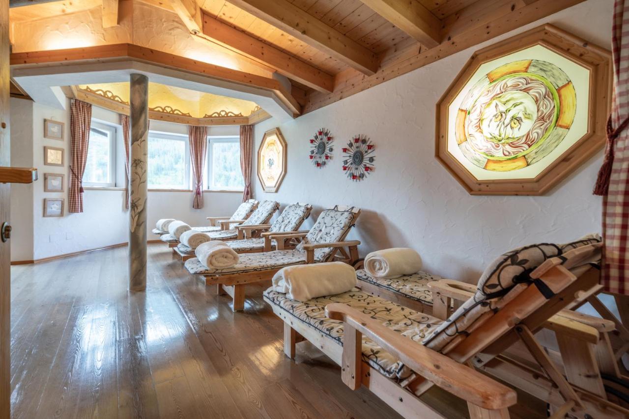 Familienhotel Replerhof Mit Kinderbetreuung Pragraten ภายนอก รูปภาพ